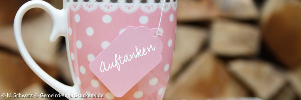 Teetasse mit Schrift "auftanken"