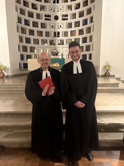 Dekan Hacker und Pfarrer Wilhelm-Meister